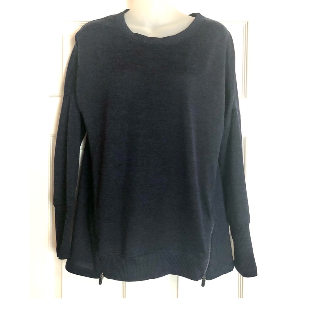 Active Life Navy Blue Sweater with Zipper Detail